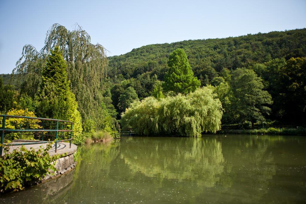 Parkhotel Na Baracke Nová Dubnica Екстериор снимка