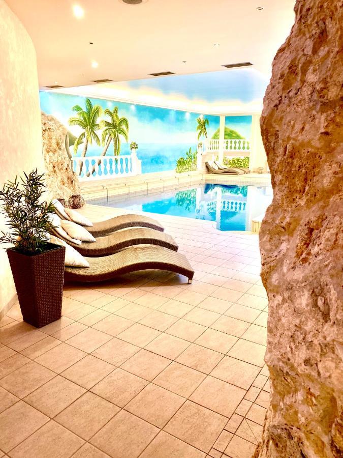 Parkhotel Na Baracke Nová Dubnica Екстериор снимка
